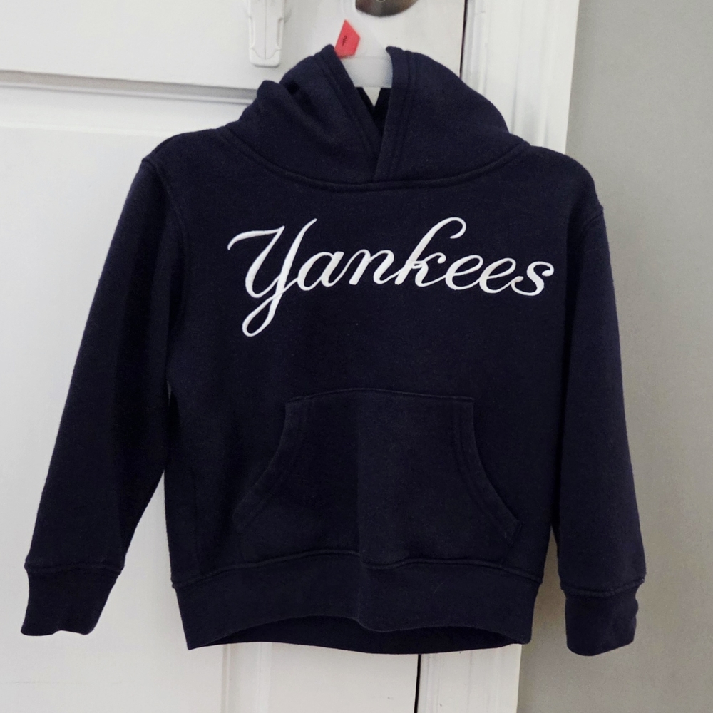 Genuine Merchandise Kids Navy Yankees Hoodie